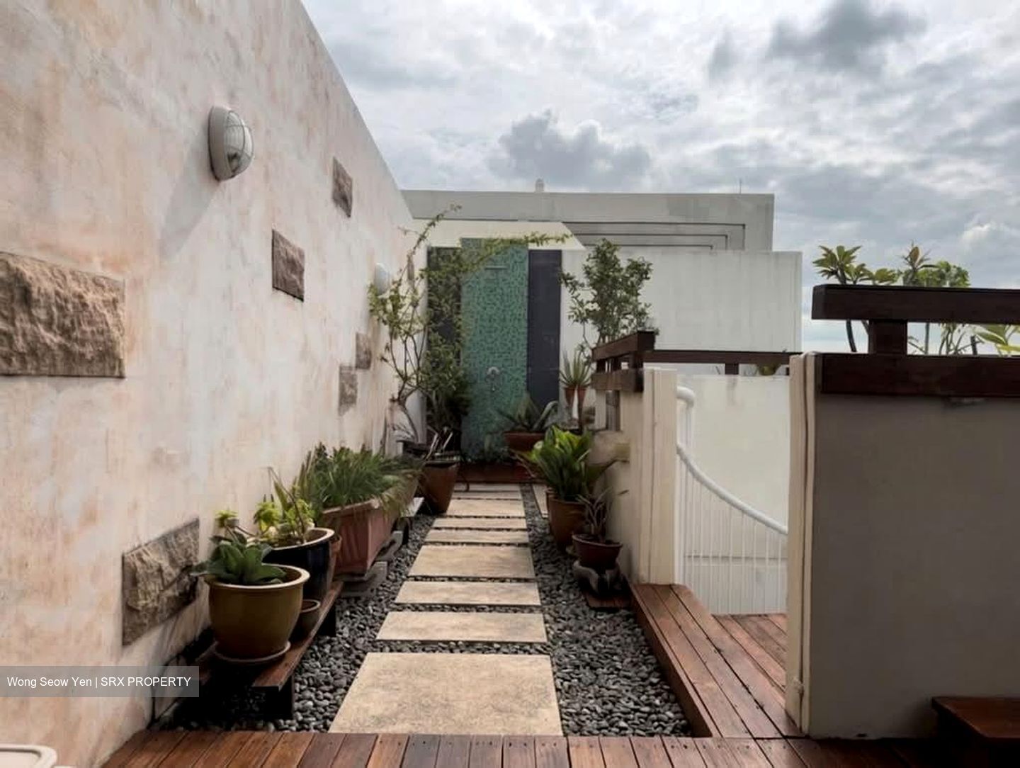 Grosvenor View (D14), Condominium #556846661